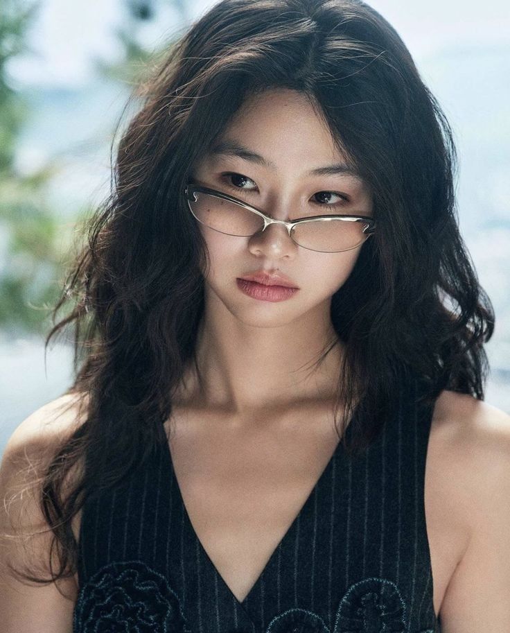 HoYeon Jung